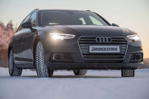 Bridgestone Blizzak LM-005 Miniatuur 3600x2400