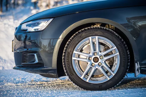 Bridgestone Blizzak Lm005 Miniatuur 3600x2400