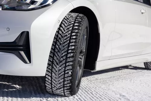 GoodYear UltraGrip Performance 3 Miniatuur 1920x1280