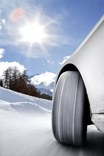 GoodYear UltraGrip Performance+ Miniatuur 3744x5616