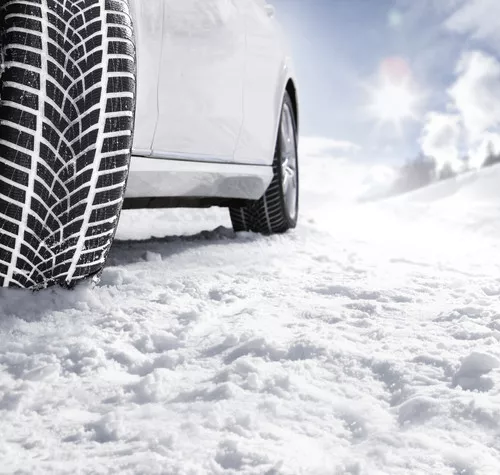 GoodYear UltraGrip Performance+ Miniatuur 5906x5616