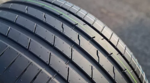 Hankook iON evo SUV IK01A Miniatuur 1920x1066