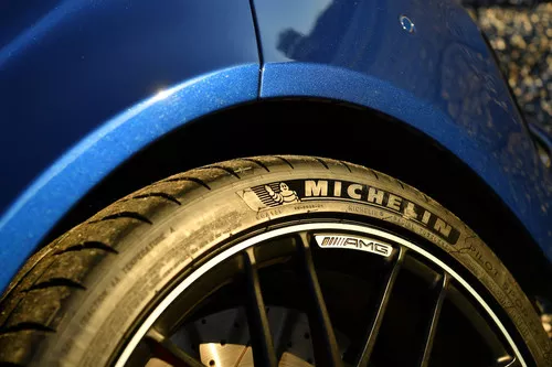 Michelin Pilot Sport 4 S Miniatuur 1200x800