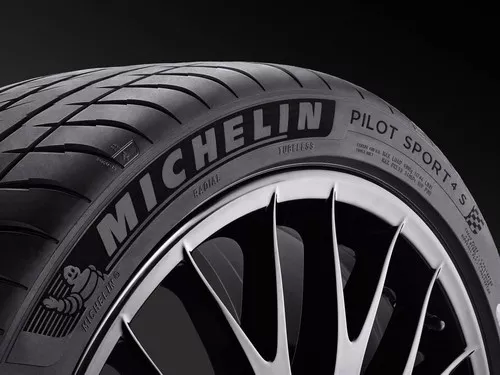 Michelin Pilot Sport 4 S Miniatuur 1280x961