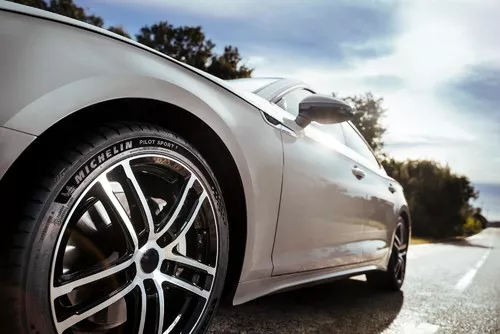 Michelin Pilot Sport 5 Miniatuur 2000x1334
